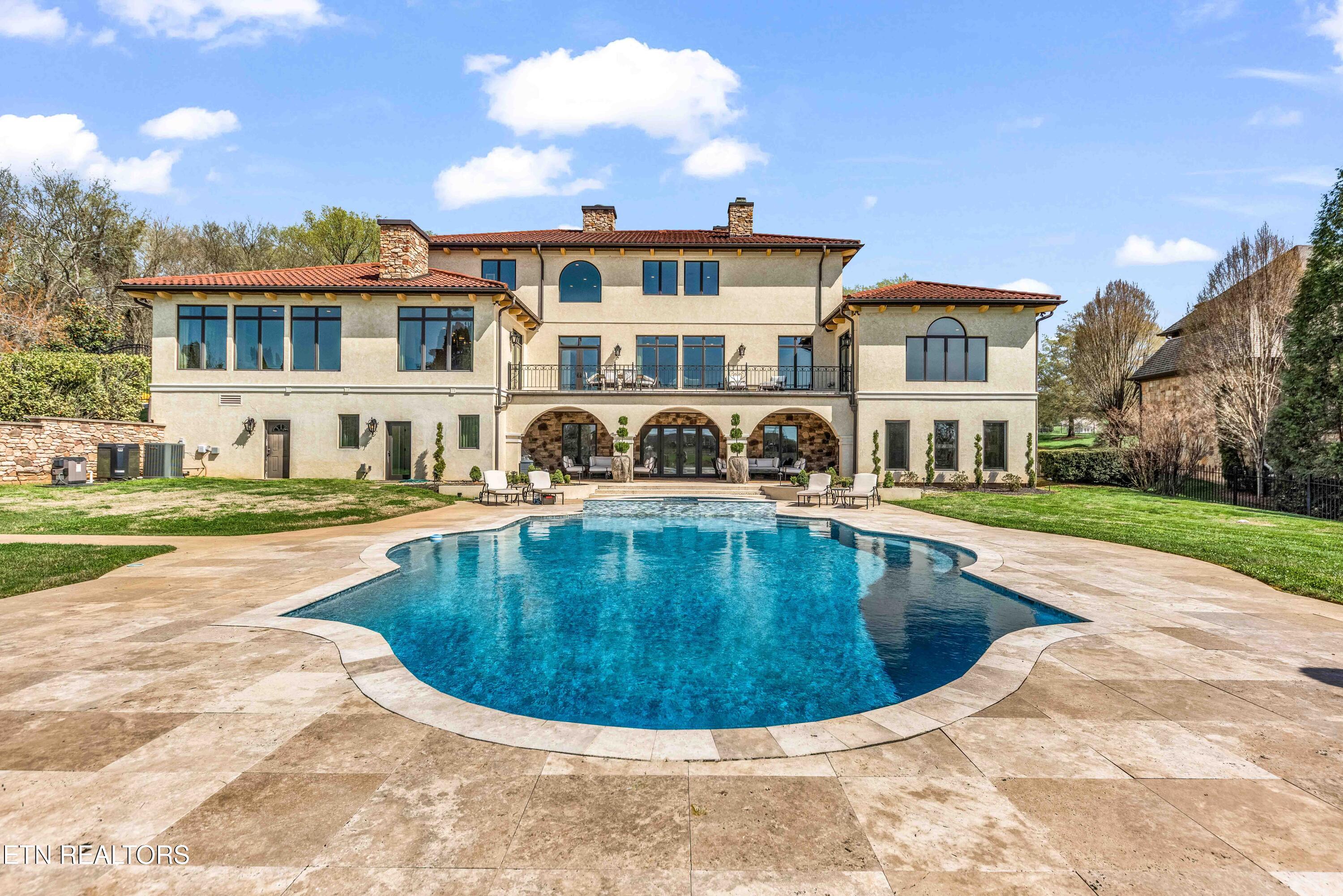 3301 Tooles Bend Road Knoxville, TN 37922 - Photo 3 of 60 Back