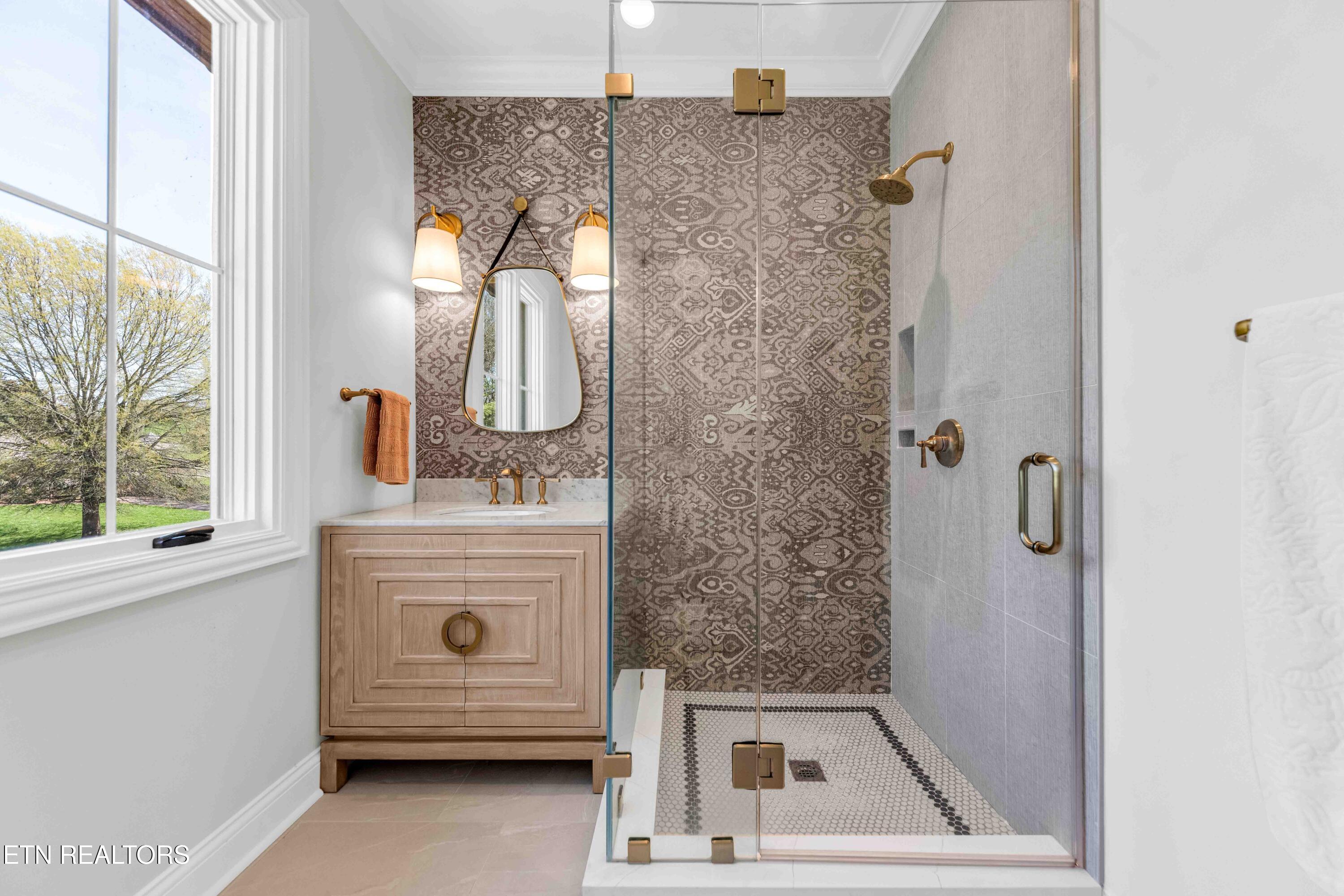 3301 Tooles Bend Road Knoxville, TN 37922 - Photo 37 of 60 Bathroom