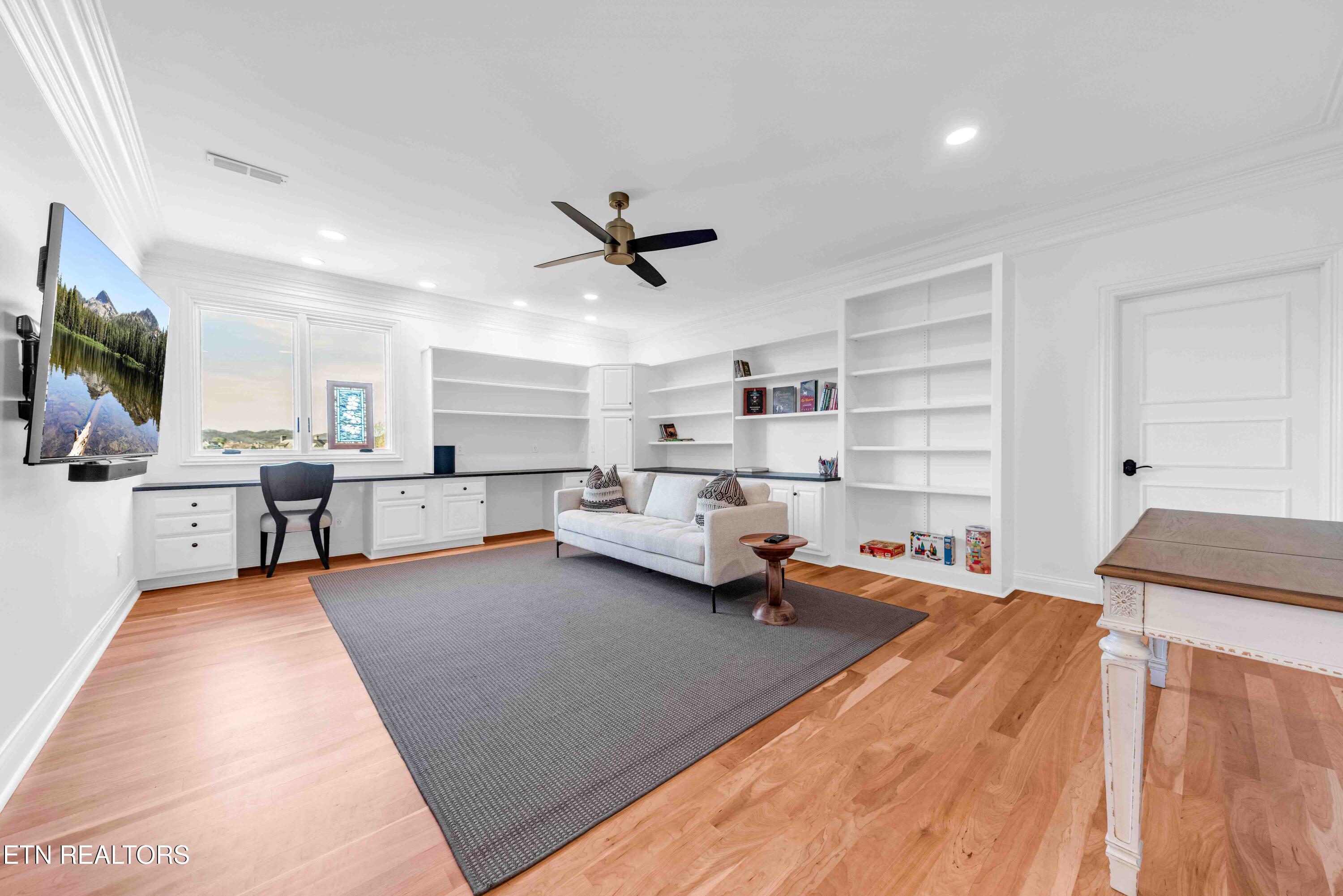 3301 Tooles Bend Road Knoxville, TN 37922 - Photo 40 of 60 Playroom/Loft/Study Area