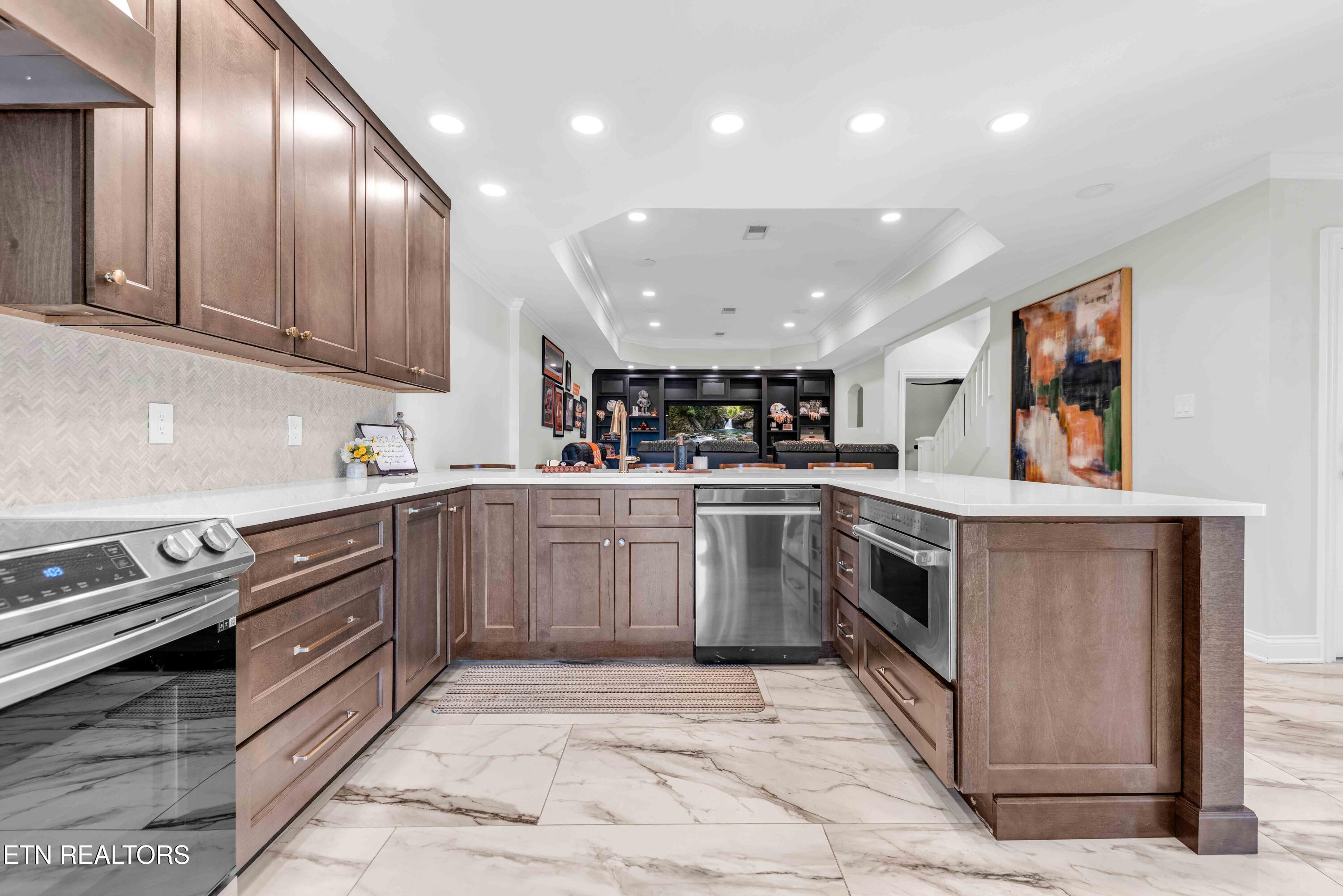 3301 Tooles Bend Road Knoxville, TN 37922 - Photo 45 of 60 Basement Kitchen
