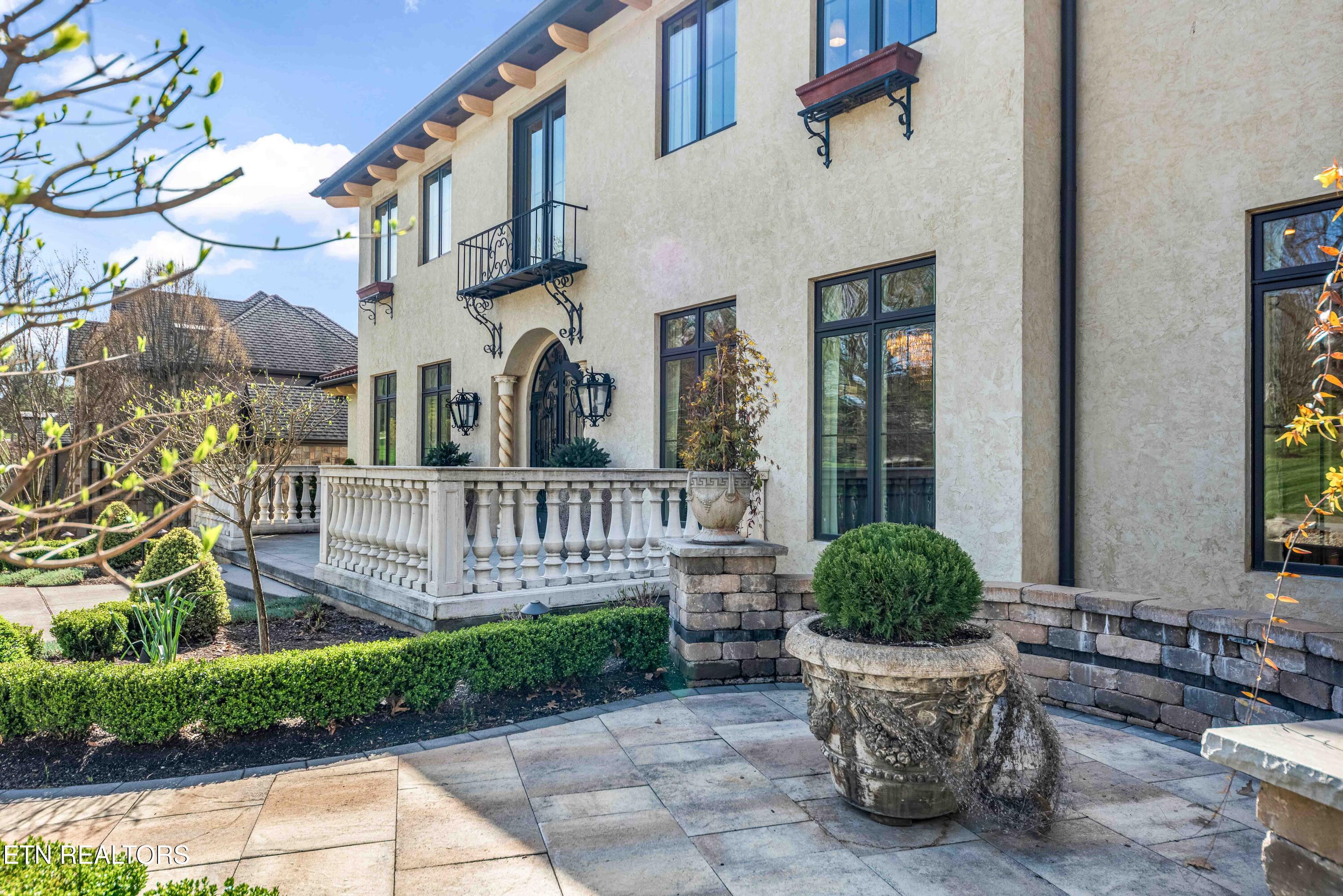 3301 Tooles Bend Road Knoxville, TN 37922 - Photo 8 of 60 Entrance