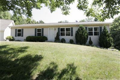 61861 Highway 131 Three Rivers, MI 49093 - Photo 1 of 10 Primary Photo
