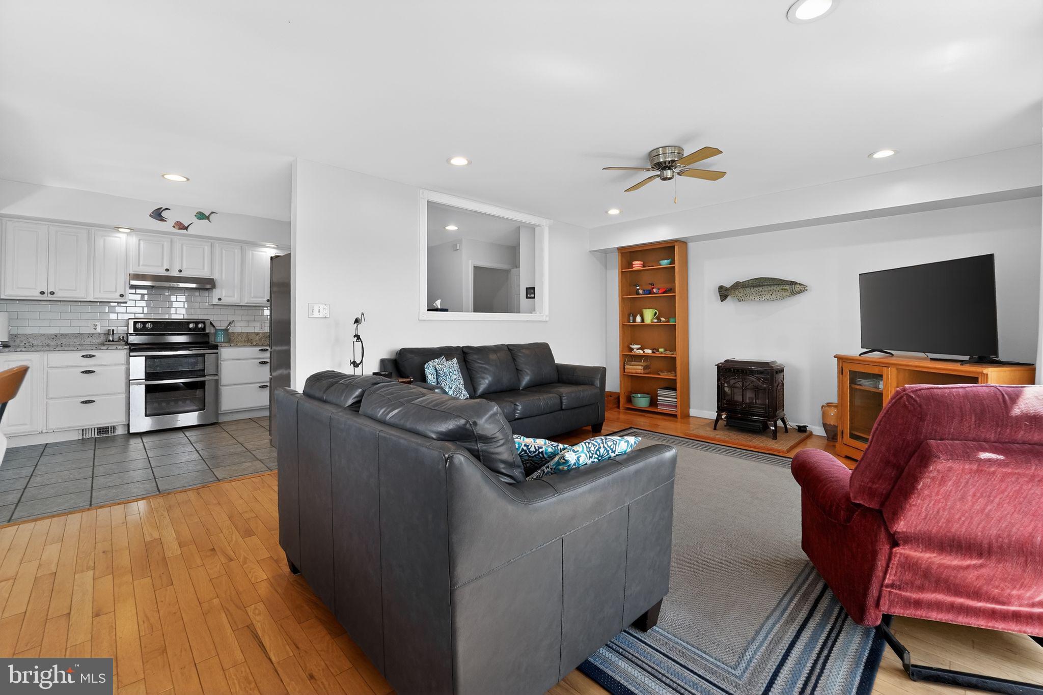 1400 Burke Road Baltimore, MD 21220 - Photo 18 of 48