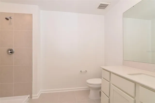 $2,300 | 2809 Whitaker Point, Haines City, FL 33844