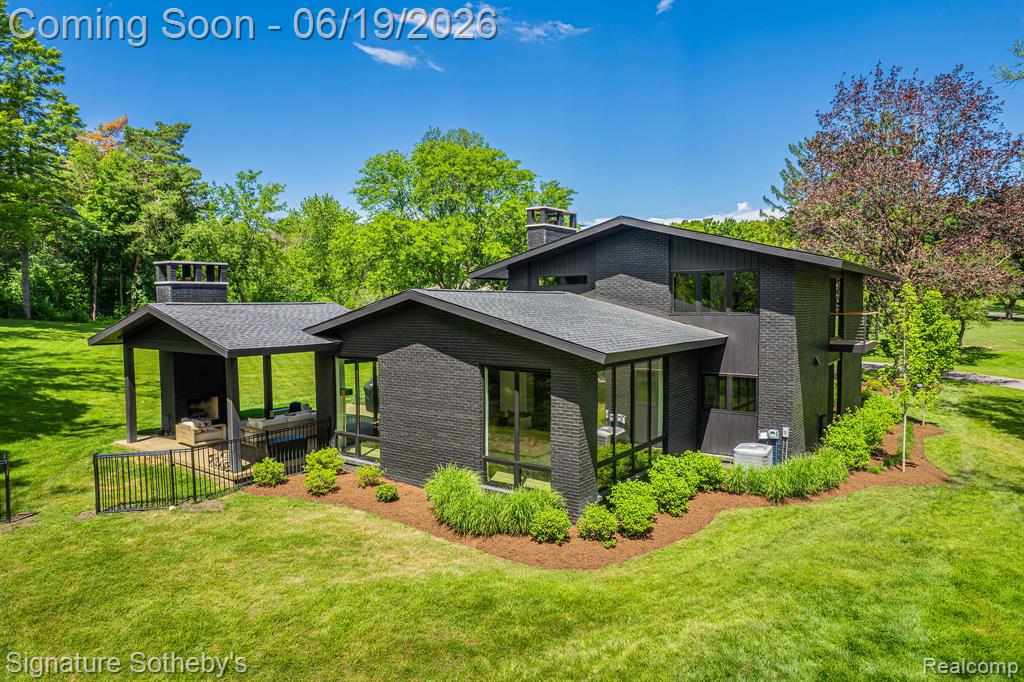 4340 Charing Cross Road Bloomfield Hills, MI 48304 - Photo 32 of 33