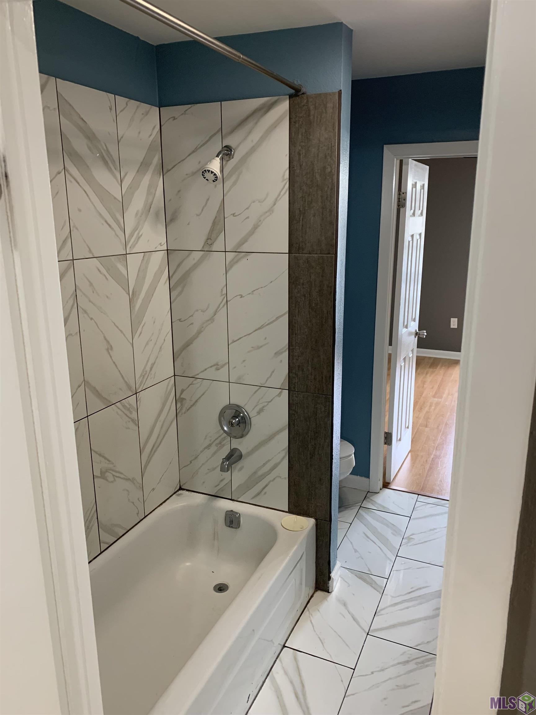 530 South Flannery Road, Unit B Baton Rouge, LA 70815 - Photo 5 of 8 Gallery Image 5