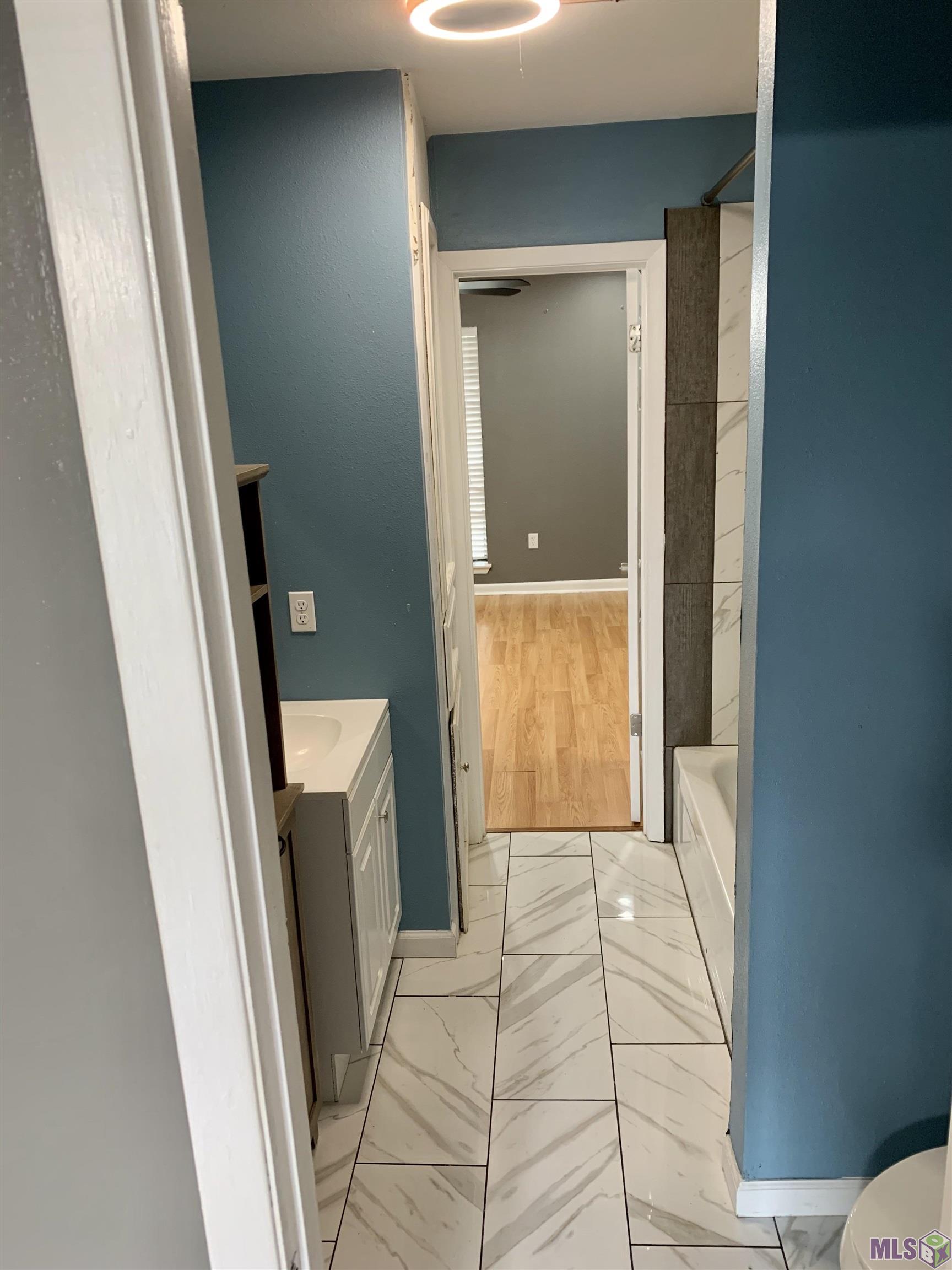 530 South Flannery Road, Unit B Baton Rouge, LA 70815 - Photo 6 of 8 Gallery Image 6
