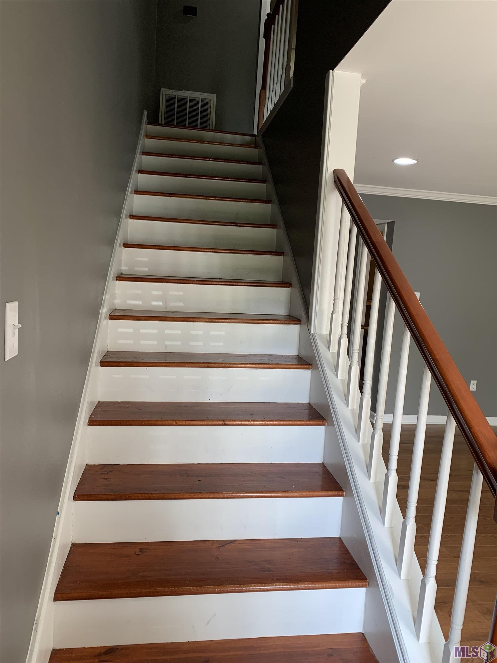 530 South Flannery Road, Unit B Baton Rouge, LA 70815 - Photo 8 of 8 Gallery Image 8