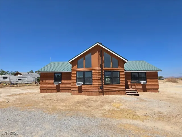 $299,999 | 270 West Patricia Avenue, Pahrump, NV 89060