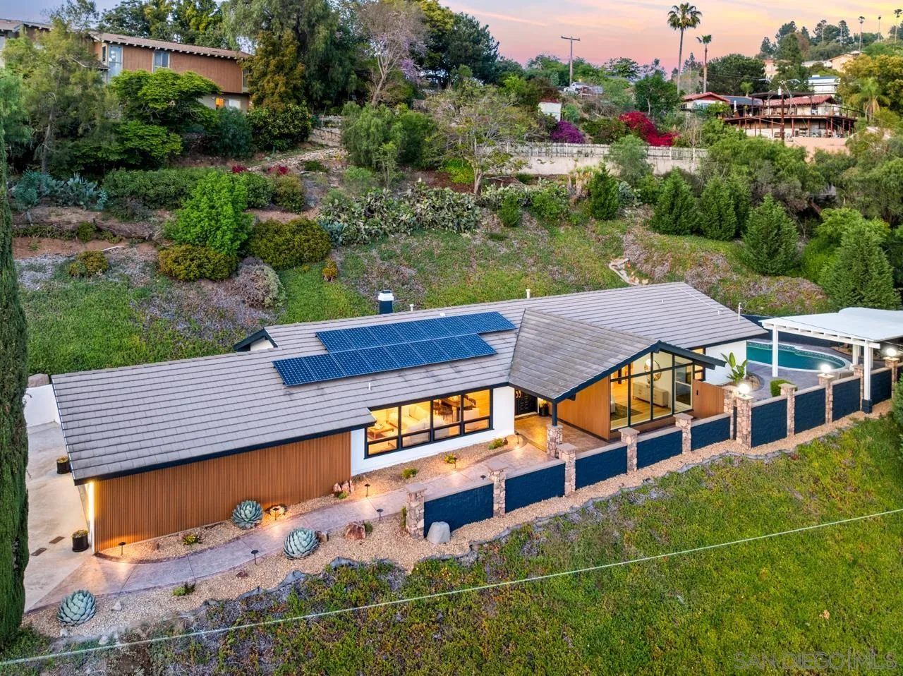 4911 Beaumont Drive La Mesa, CA 91941 - Photo 4 of 74