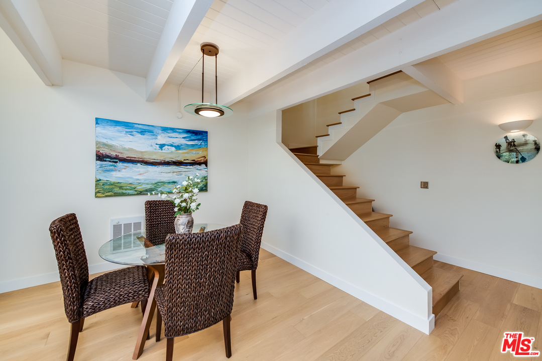 33 Reef Street, Unit 2 Marina del Rey, CA 90292 - Photo 26 of 56