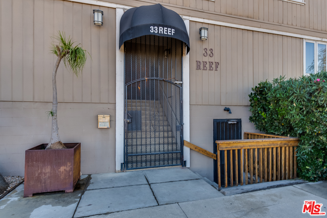 33 Reef Street, Unit 2 Marina del Rey, CA 90292 - Photo 56 of 56