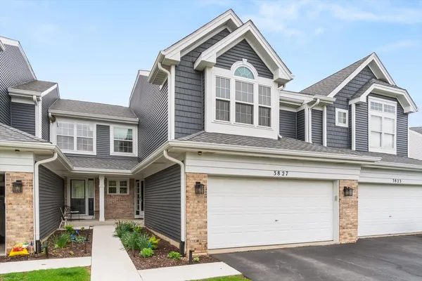 $489,000 | 3827 Petra Court, Naperville, IL 60564