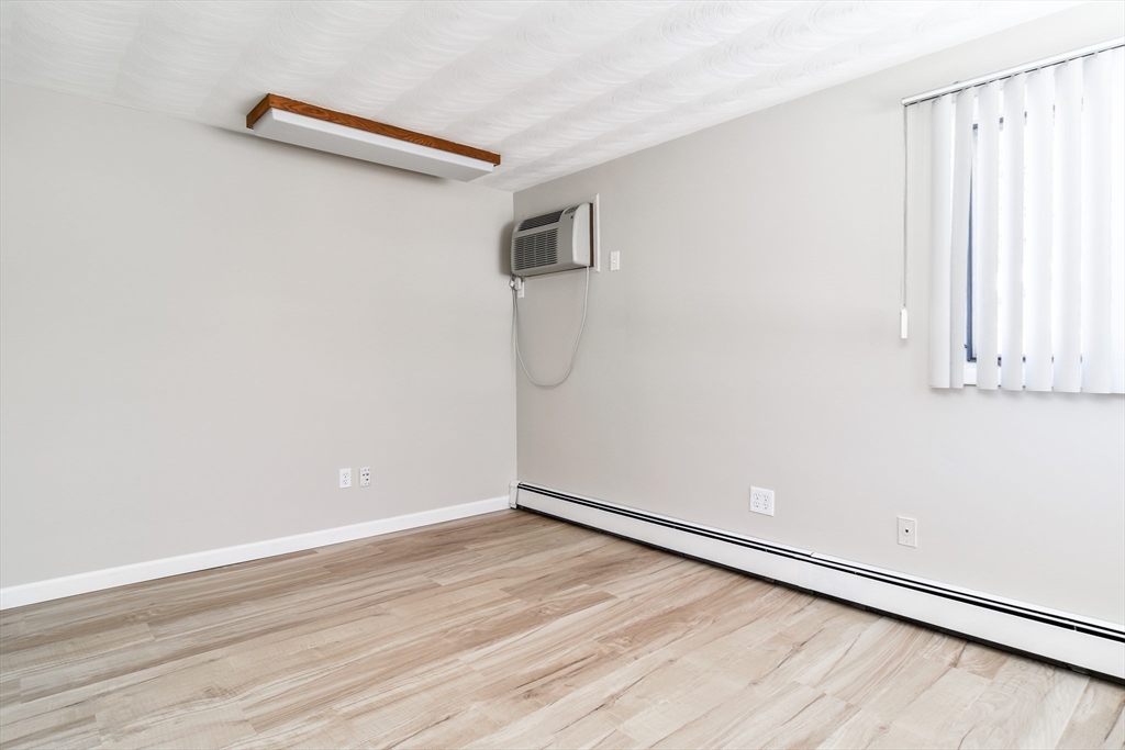 38 Bradford Road Framingham, MA 01701 - Photo 30 of 40