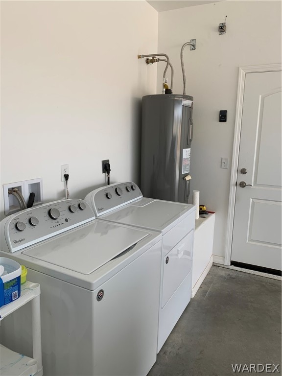 3574 North Kenneth Road Kingman, AZ 86409 - Photo 17 of 20 a utility room with dryer and washer