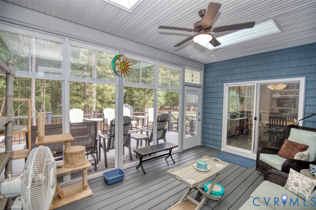 7075 Menzels Road Toano, VA 23168 - Photo 23 of 50 Enclosed porch featuring a ceiling fan, skylight,