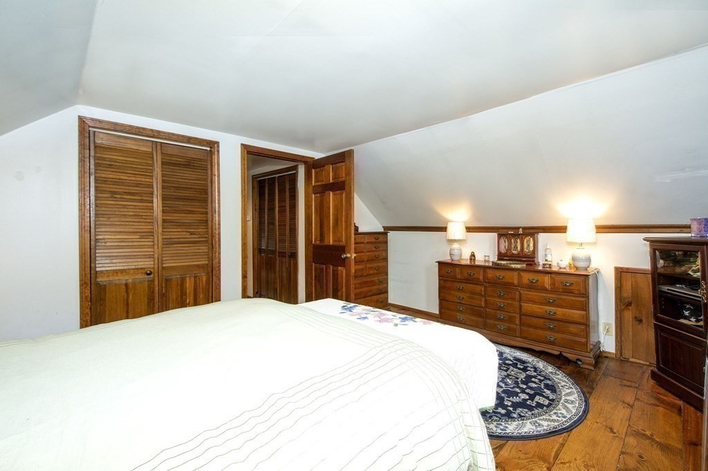 494 Wareham Street Middleboro, MA 02346 - Photo 20 of 29