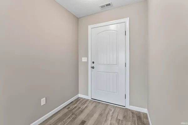 $349,900 | 1350 Zenos Boulevard, Fort Wayne, IN 46818