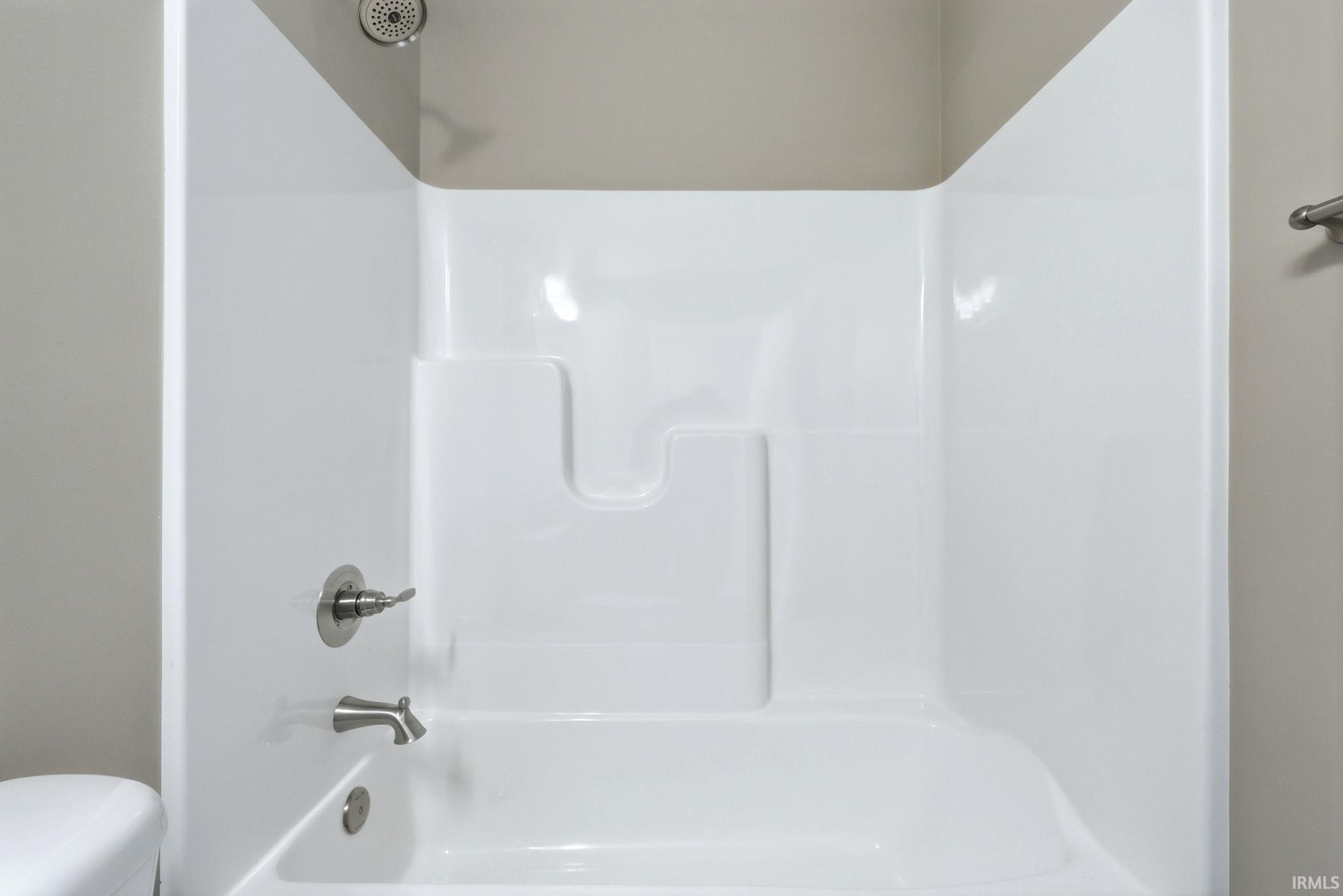 1350 Zenos Boulevard Fort Wayne, IN 46818 - Photo 25 of 36