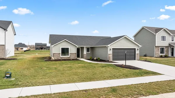 $349,900 | 1350 Zenos Boulevard, Fort Wayne, IN 46818