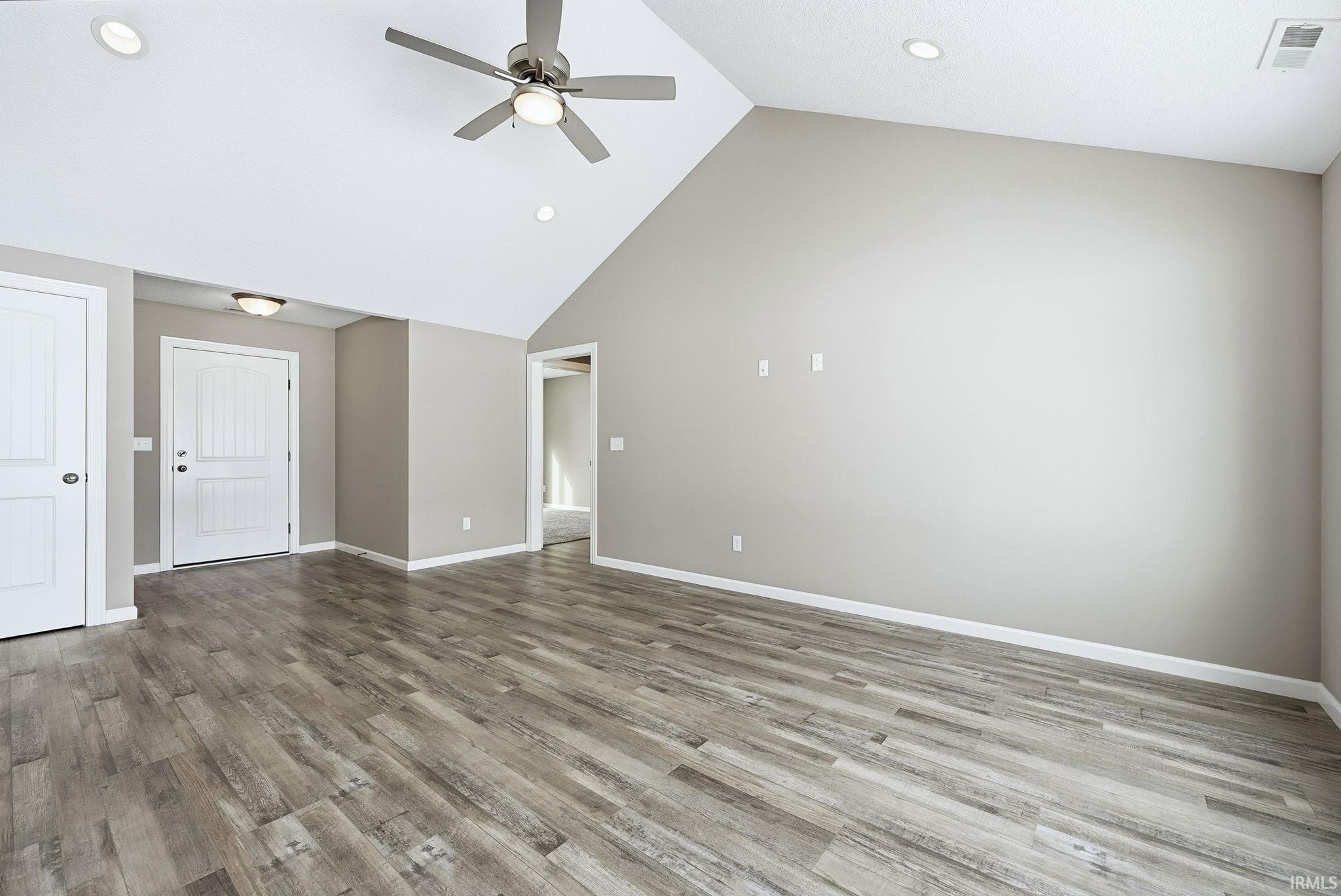 1350 Zenos Boulevard Fort Wayne, IN 46818 - Photo 4 of 36