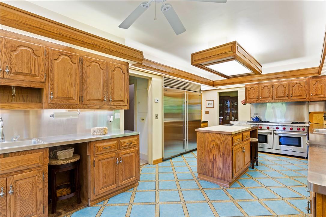 6 Shore Road Rye, NY 10580 - Photo 20 of 36 Chefs Kitchen featuring Stainless Steel Countertops and top-of-the-line Appliances