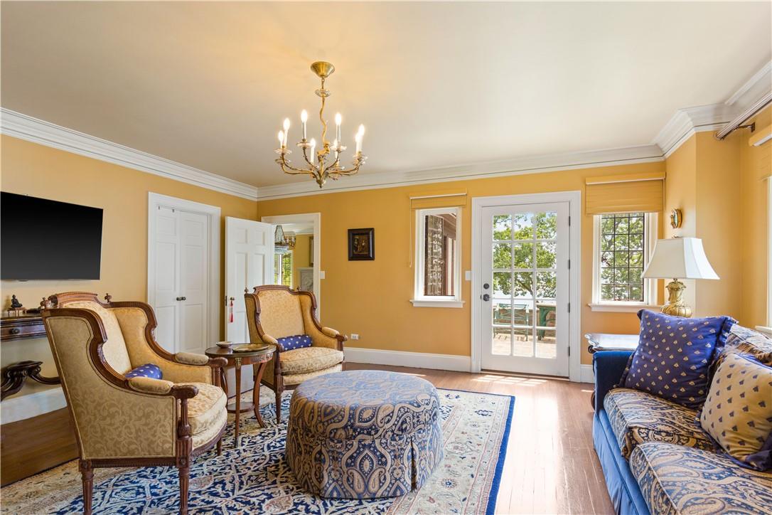 6 Shore Road Rye, NY 10580 - Photo 24 of 36 Primary Suite Sitting Room