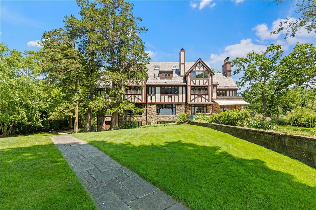6 Shore Road Rye, NY 10580 - Photo 5 of 36 View of the back of the House
