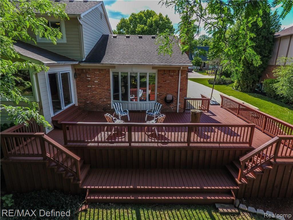 1514 Lomas Verdes Rochester, MI 48306 - Photo 7 of 57 1514 Lomas Verdes-109.jpg