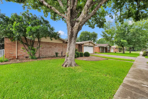 $1,750 | 9827 Astronaut Drive, San Antonio, TX 78217