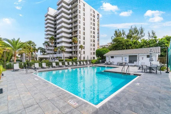 $699,000 | 4600 South Ocean Boulevard, Unit 301, Highland Beach, FL 33487