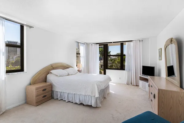 $699,000 | 4600 South Ocean Boulevard, Unit 301, Highland Beach, FL 33487