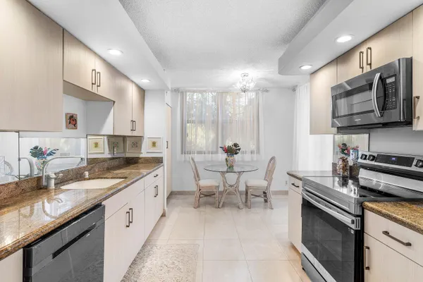 $699,000 | 4600 South Ocean Boulevard, Unit 301, Highland Beach, FL 33487