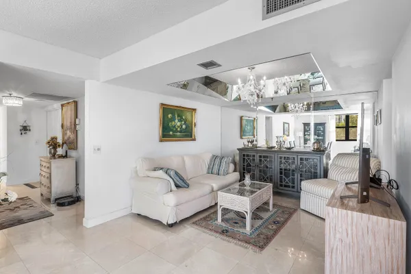 $699,000 | 4600 South Ocean Boulevard, Unit 301, Highland Beach, FL 33487