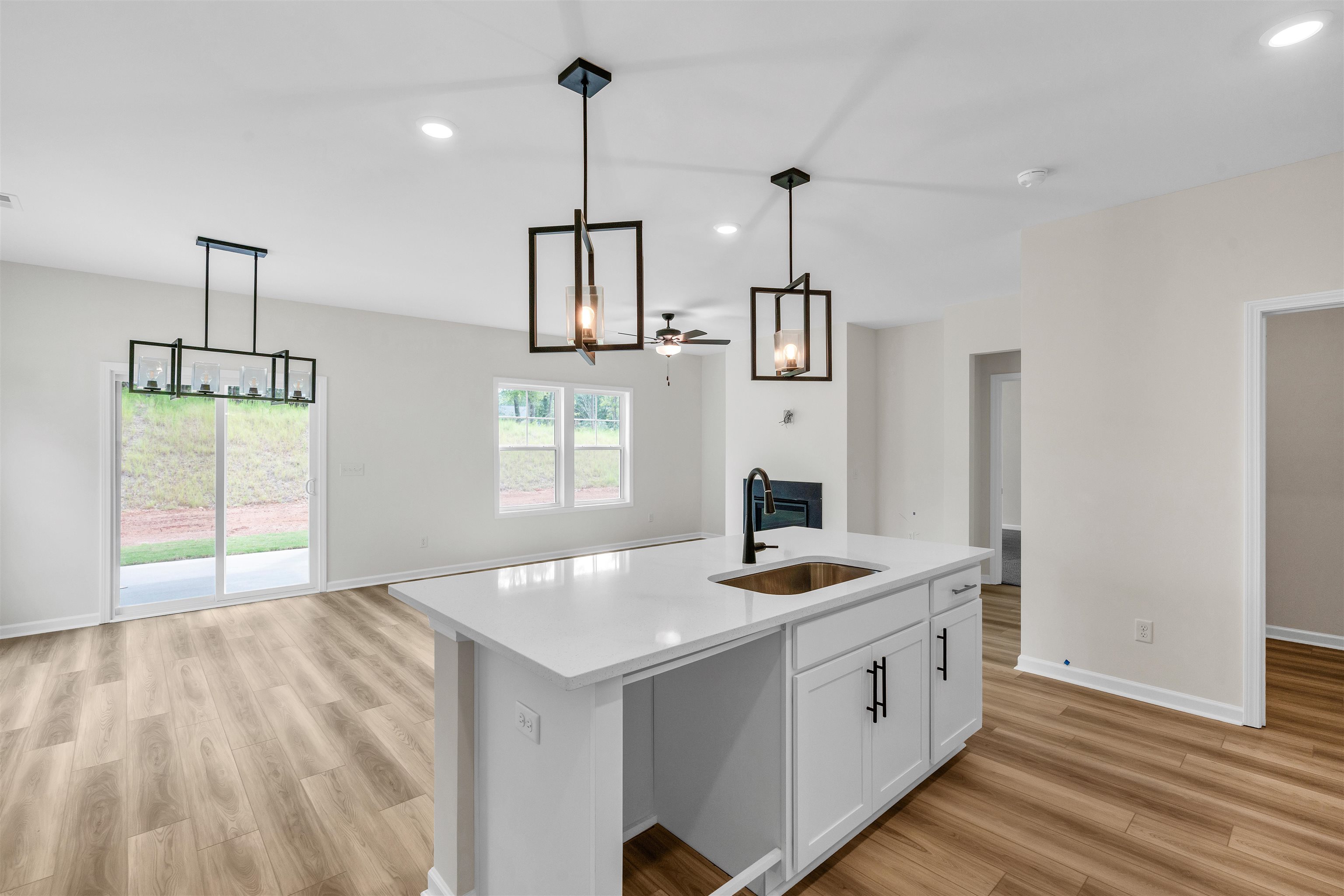 136 Hunter Ridge Drive Boiling Springs, SC 29316 - Photo 11 of 35 Gallery Image 11