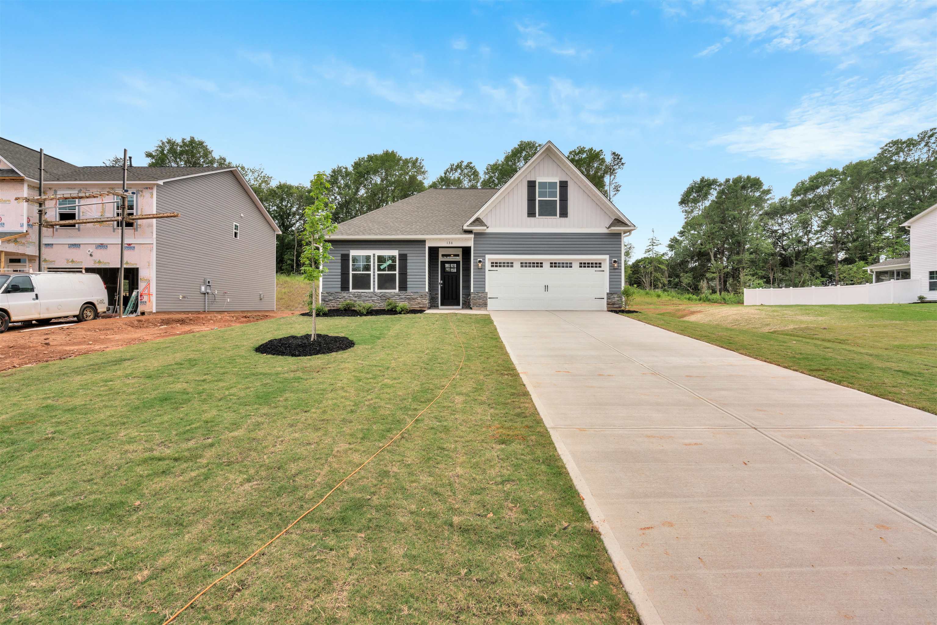 136 Hunter Ridge Drive Boiling Springs, SC 29316 - Photo 3 of 35 Gallery Image 3