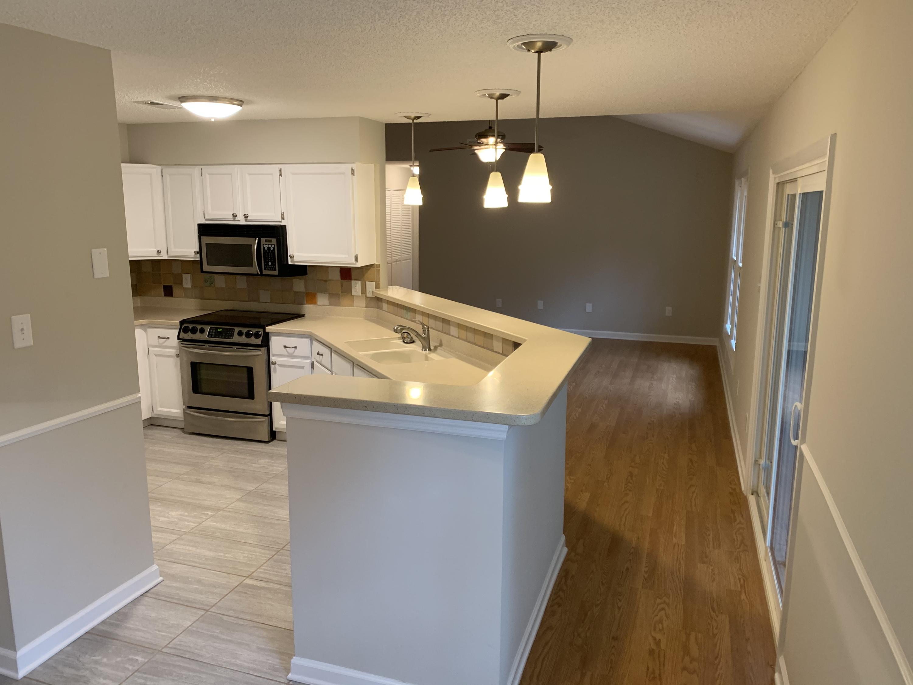8812 Nubbin Ridge Road Knoxville, TN 37923 - Photo 10 of 32 10