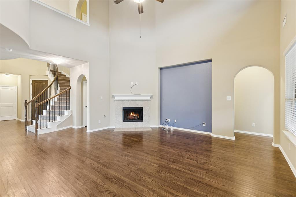6518 Dry Farm Rowlett, TX 75089 - Photo 5 of 40 a view of a livingroom with wooden floor