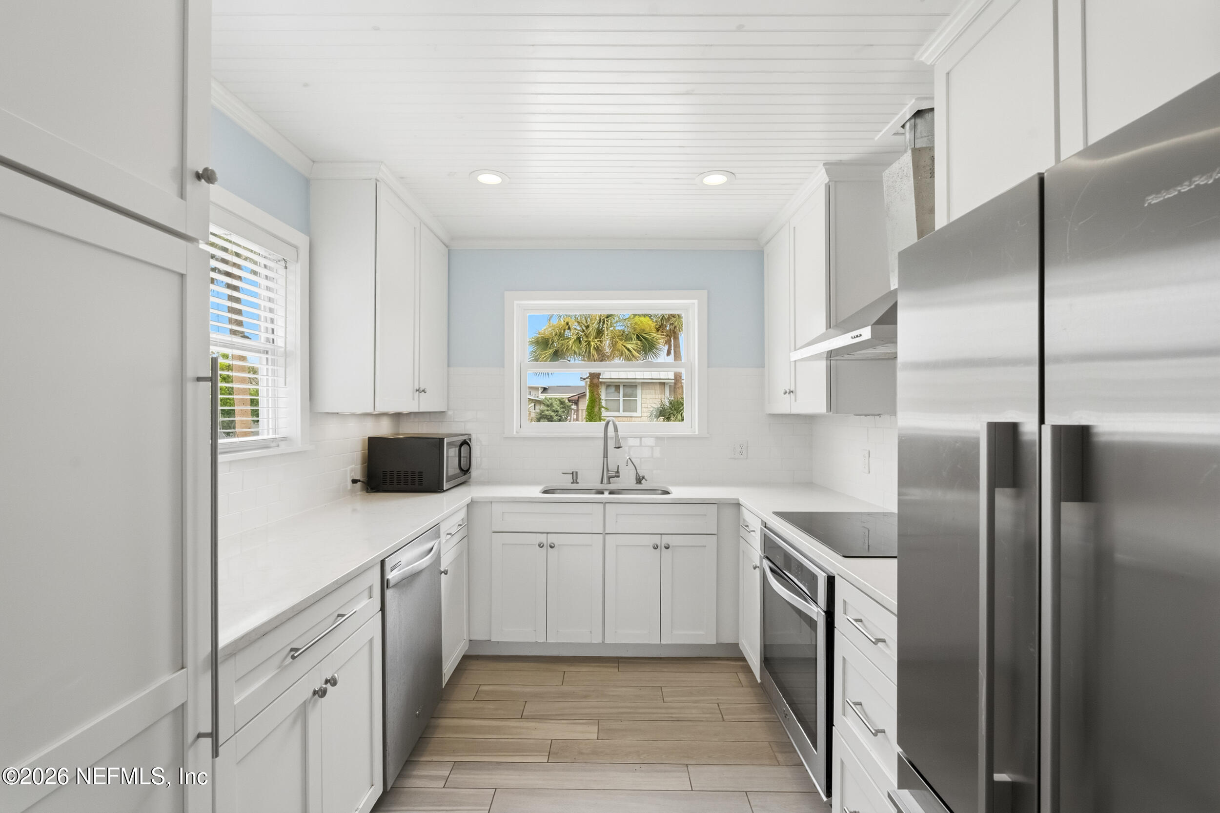 200 Walnut Street, Unit 2 Neptune Beach, FL 32266 - Photo 11 of 36 homeprimemedia-11