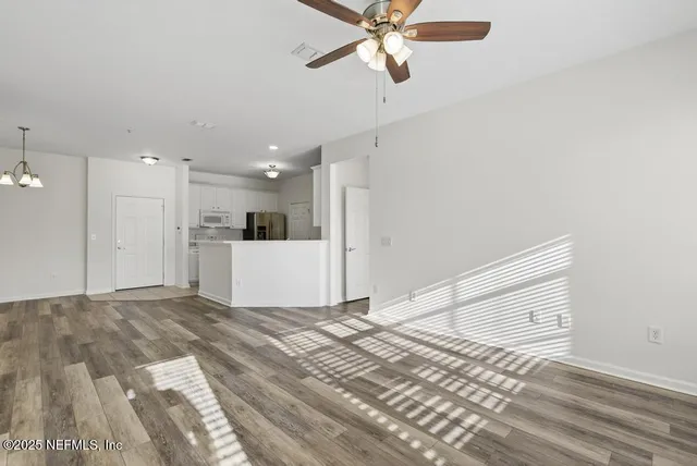 $189,900 | 11251 Campfield Drive, Unit 4107, Jacksonville, FL 32256