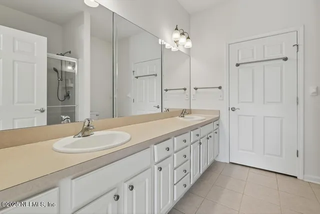 $189,900 | 11251 Campfield Drive, Unit 4107, Jacksonville, FL 32256