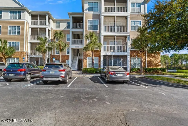 $189,900 | 11251 Campfield Drive, Unit 4107, Jacksonville, FL 32256