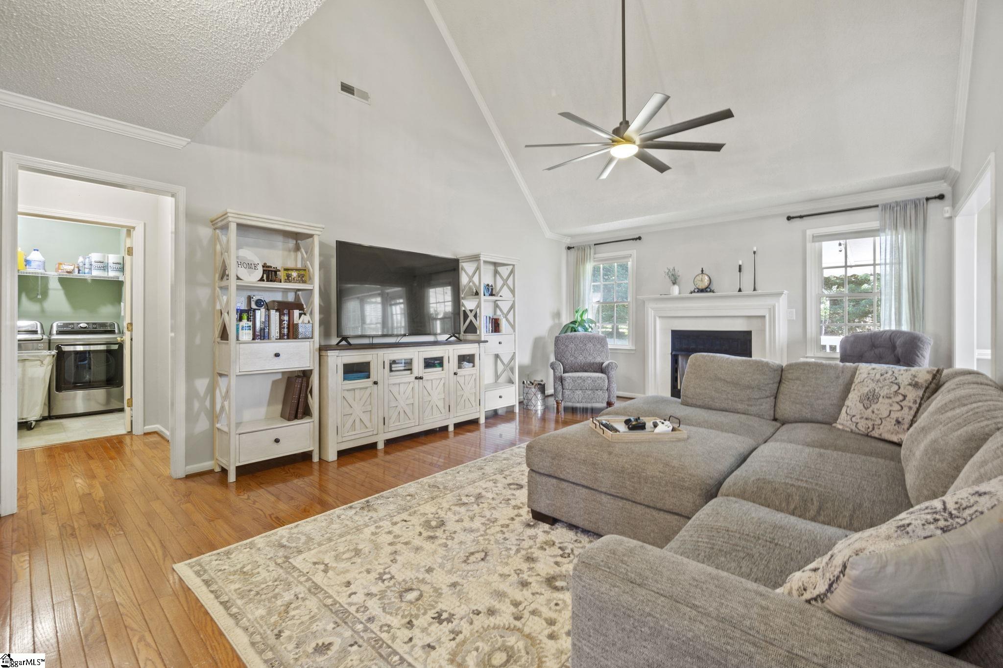 3 Meadow Ridge Drive Greer, SC 29651 - Photo 2 of 25 Gallery Image 2
