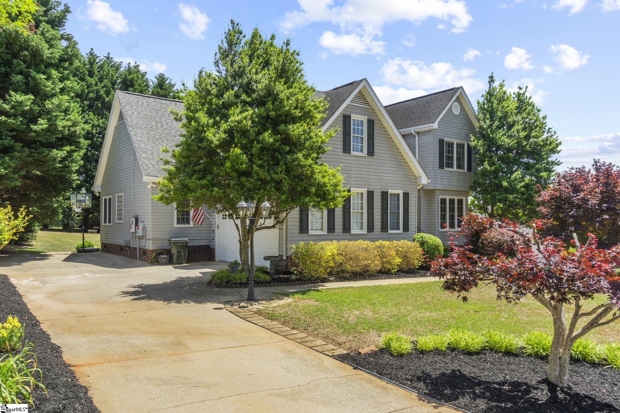 3 Meadow Ridge Drive Greer, SC 29651 - Photo 6 of 25 Gallery Image 6