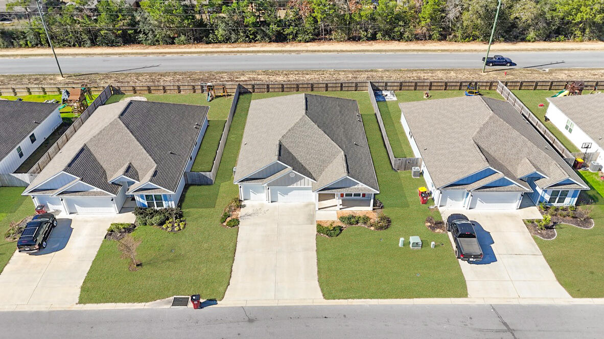 722 Quintana Street Crestview, FL 32539 - Photo 3 of 36