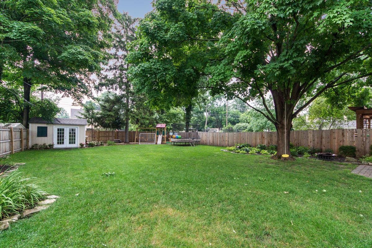2554 Berwyn Road Columbus, OH 43221 - Photo 40 of 43