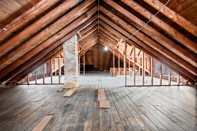 $448,900 | 518 South Street, Elgin, IL 60123