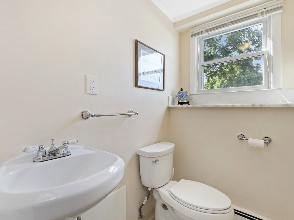 44 Beaver Brook Road Waltham, MA 02452 - Photo 28 of 38 Gallery Image 28