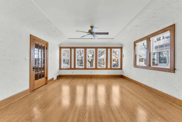 $274,900 | 909 Augusta Street, Racine, WI 53402