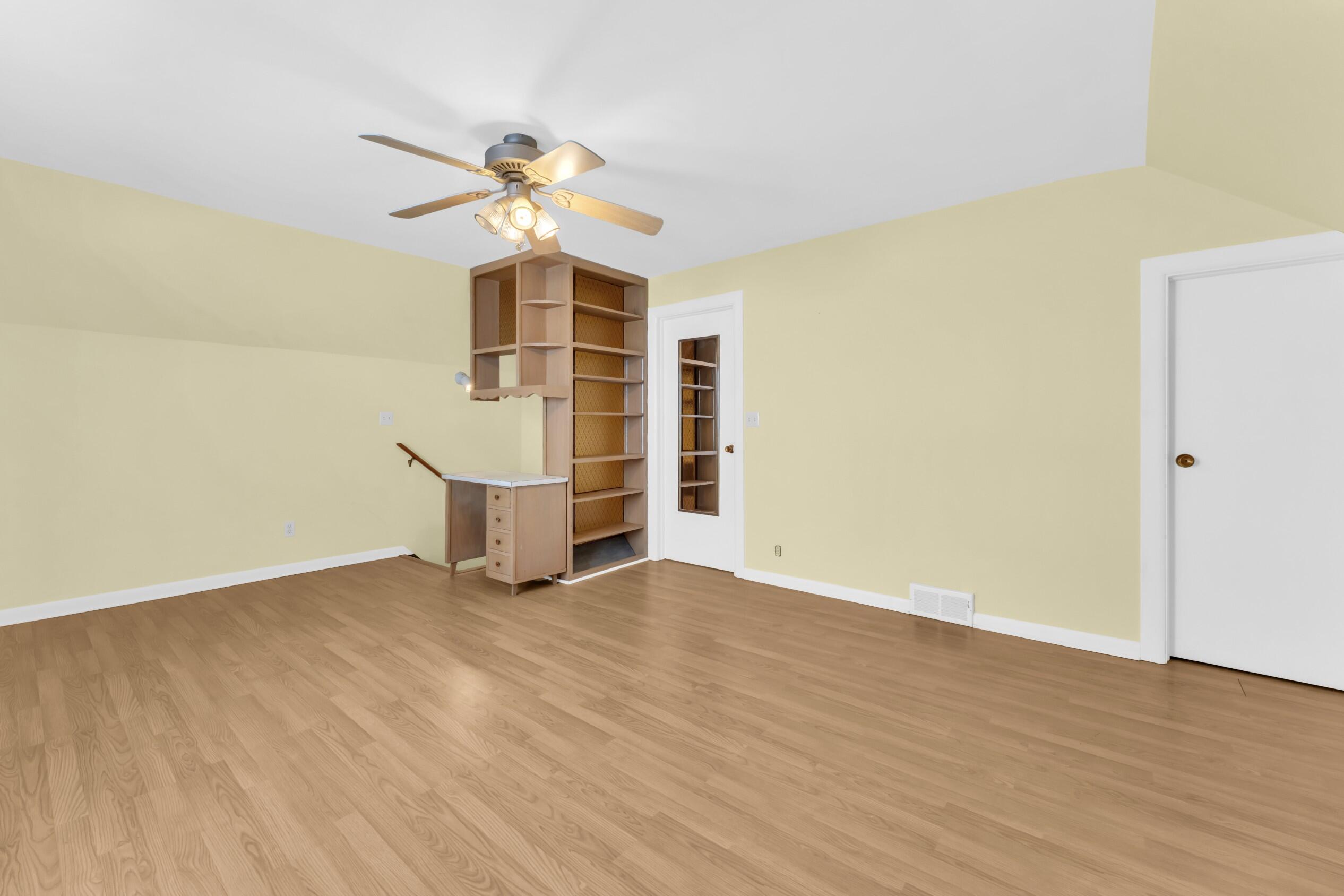 909 Augusta Street Racine, WI 53402 - Photo 34 of 56 Photo 34